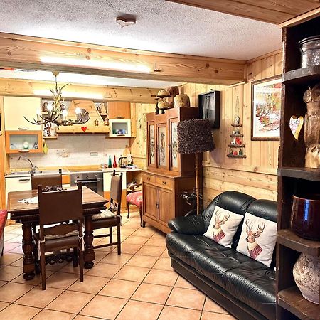 Le Grenier De Olga E Mario Apartment Pré-Saint-Didier Екстериор снимка